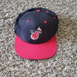 Miami heat hat